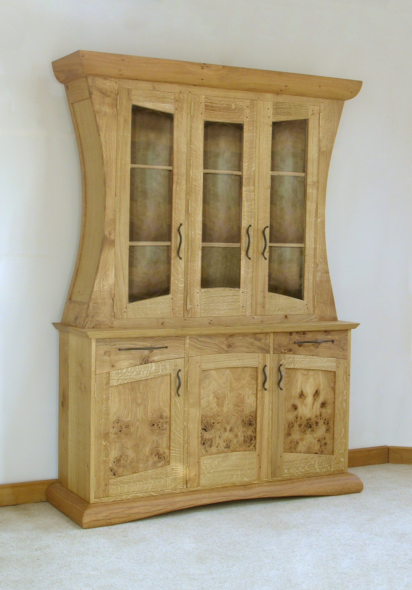 3 Door Carafe Dresser