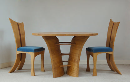 Lune Table